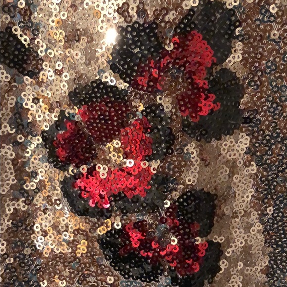 Blush gold, sequined dress - Picture 5 of 7